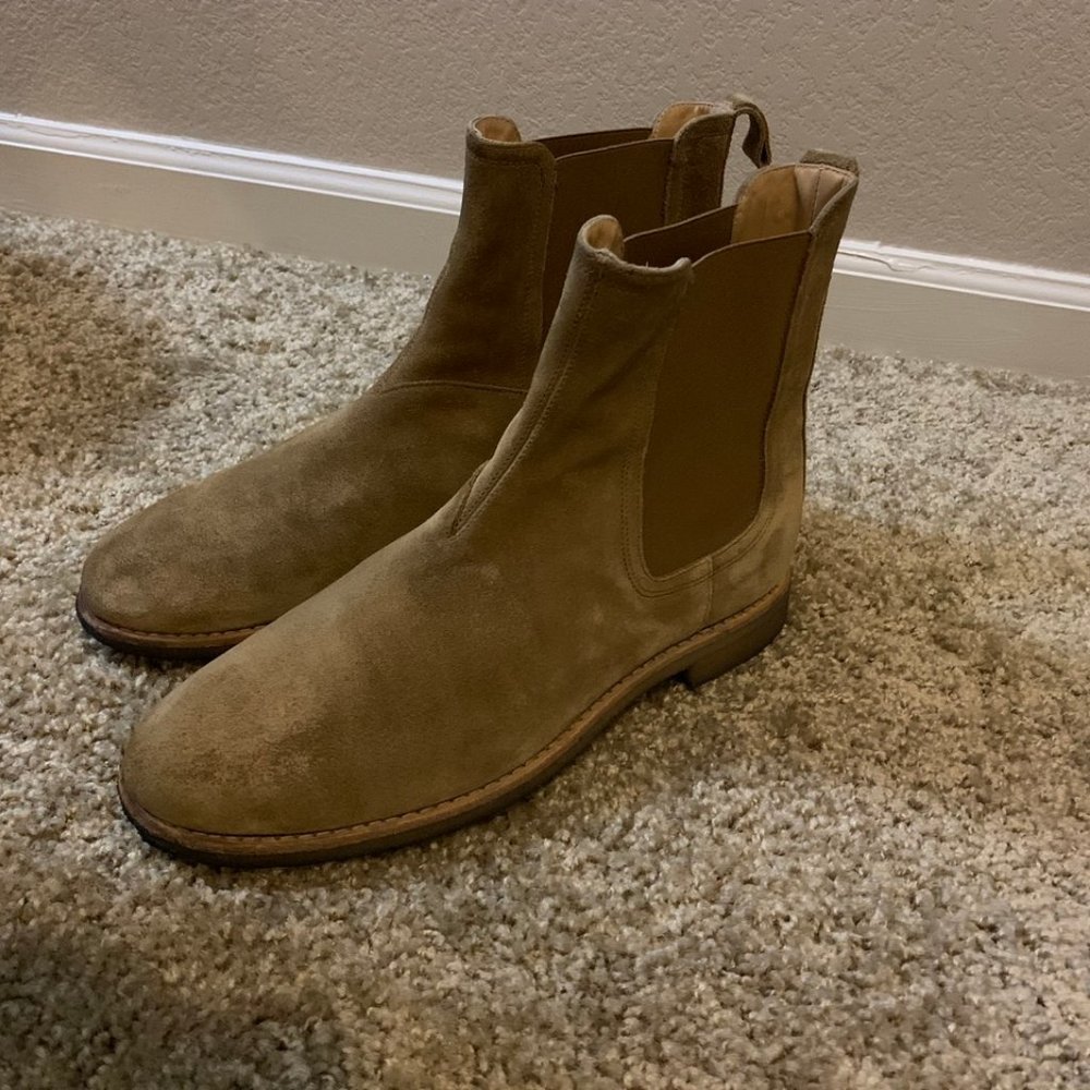Represent Clothing Suede Chelsea Boots Cream Khaki Tan Size 9.5